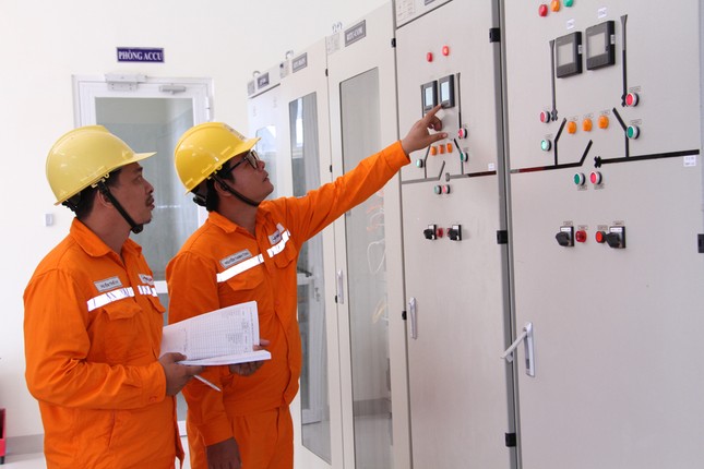 Dấu ấn công trình đường dây điện vượt biển dài nhất Đông Nam Á ảnh 7