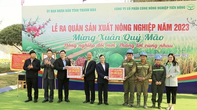 Công ty cổ phần Công nông nghiệp Tiến Nông ra quân sản xuất nông nghiệp ảnh 2