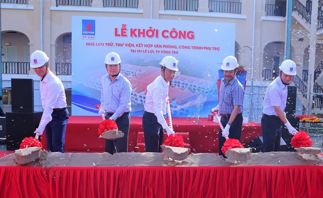 Xây dựng thư viện lưu trữ tư liệu ngành công nghiệp khí ảnh 1