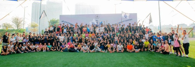 Cộng đồng chạy bộ adidas Runners Hanoi chính thức ra mắt ảnh 3