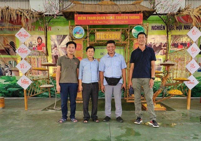 Nam Ban Silk cùng Trung tâm Nghiên cứu Dâu tằm tơ Trung Ương đưa tơ tằm Lâm Đồng vươn tầm quốc tế ảnh 2
