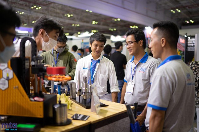 VINRA - Khu trưng bày mới tại MTA Vietnam 2023 - Nơi tôn vinh công nghệ robot và tự động hóa ảnh 3