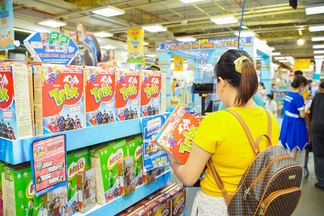 Nhãn hàng bánh ngũ cốc ăn sáng Nestlé hợp tác cùng Warner Bros tạo sân chơi cho trẻ mùa hè 2023 ảnh 1