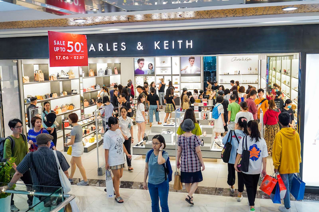Sắm hè hứng khởi cùng loạt ưu đãi “deal chồng deal” hấp dẫn chỉ có tại Vincom Red Sale 2023 ảnh 6
