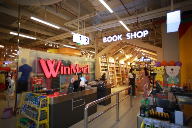 Đầu tư khủng, WinCommerce nâng cấp siêu thị WinMart Thăng Long theo mô hình trải nghiệm mới ảnh 2