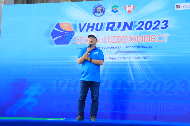 ĐH Văn Hiến tổ chức Giải chạy bộ 'VHU Run 2023 – Code to Connect' nhân kỷ niệm 26 năm thành lập ảnh 3