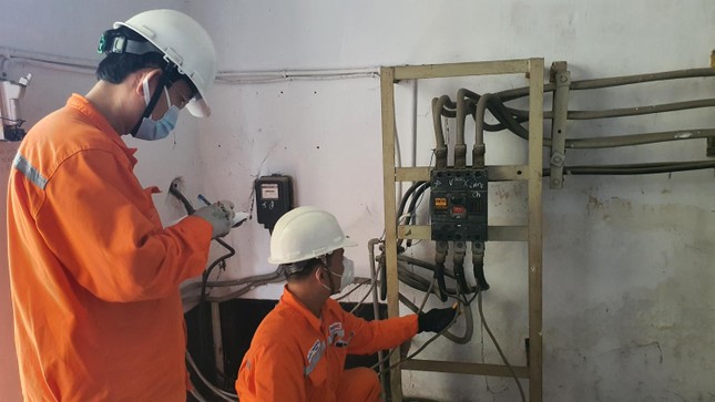 Đảm bảo điện cho kỳ thi tốt nghiệp THPT năm 2023 tại TPHCM ảnh 1