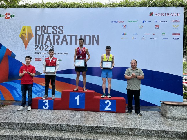 Agribank đồng hành cùng Giải chạy Press Marathon 2023 ảnh 2