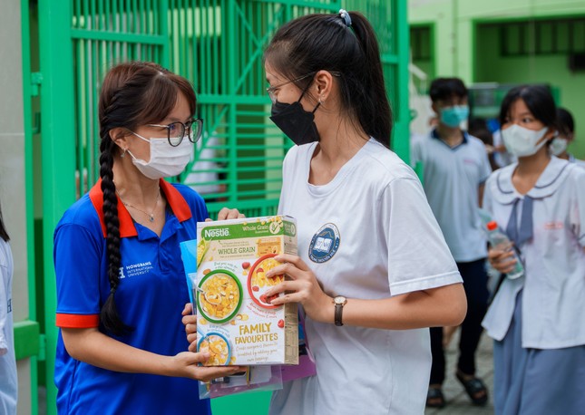 Nestlé Việt Nam đồng hành cùng chương trình Tiếp sức mùa thi 2023 ảnh 1