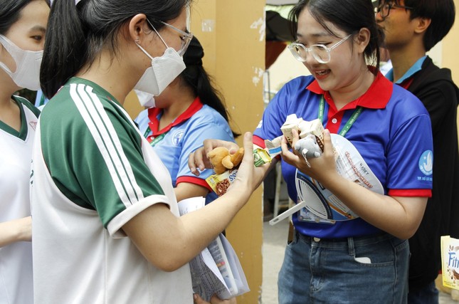 Nestlé Việt Nam đồng hành cùng chương trình Tiếp sức mùa thi 2023 ảnh 2