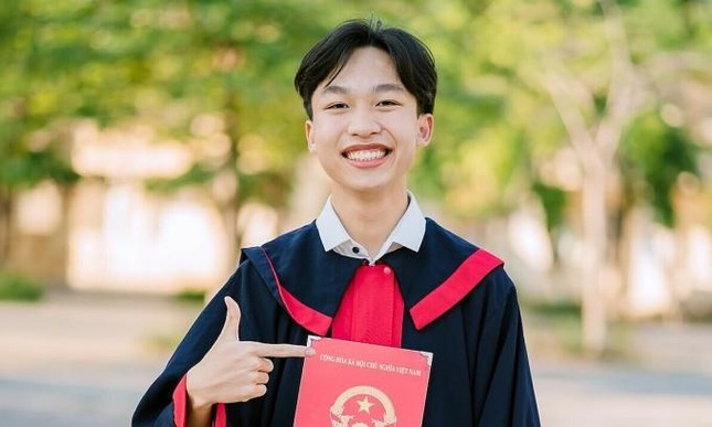 Bí quyết thi đâu đỗ đó của Thủ khoa kỳ thi đánh giá tư duy 2023 ảnh 1