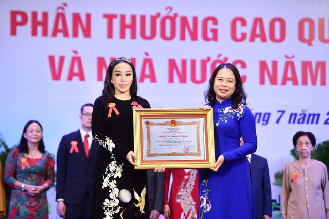 Phó Chủ tịch Tập đoàn KN Holdings được Chủ tịch nước tặng Huân chương Lao động hạng Nhất ảnh 1