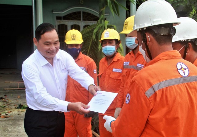 Công đoàn EVNSPC: Đồng hành thực hiện nhiệm vụ, điểm tựa của lao động ngành điện phía Nam ảnh 1