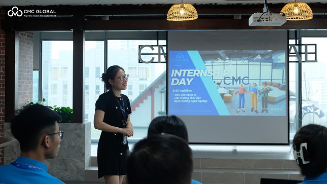 Sinh viên Trường Đại học CMC trải nghiệm môi trường doanh nghiệp ngay trên giảng đường ảnh 2