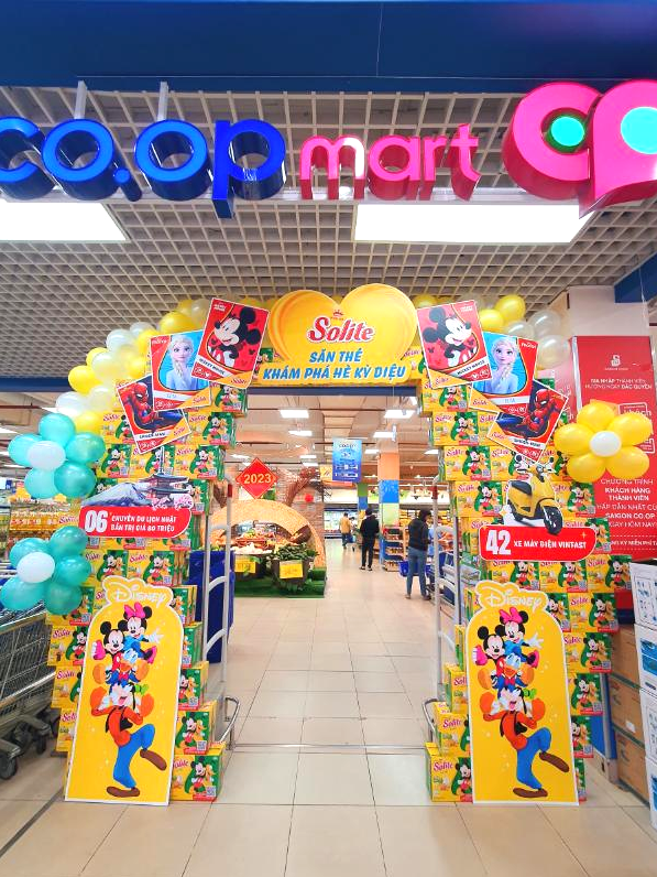 Khám phá hè kỳ diệu cùng bộ sưu tập bánh Solite phiên bản Disney mới ảnh 1