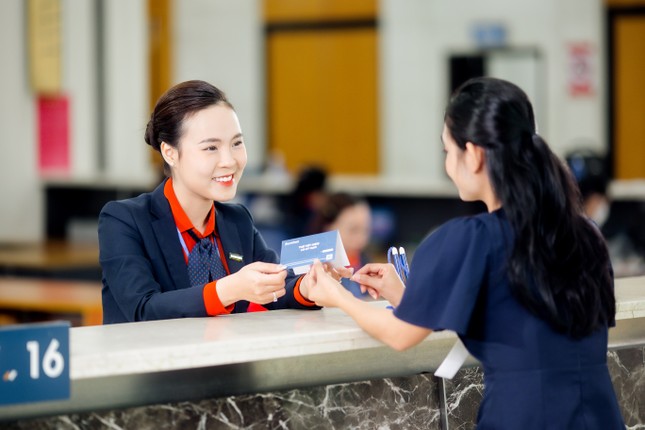 Khách hàng có cơ hội trúng căn hộ 3,5 tỷ đồng từ Sacombank ảnh 1