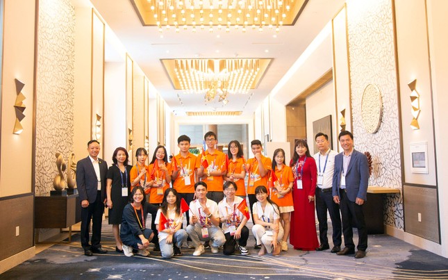 Nữ sinh Đại học Hàng Hải Việt Nam giành HCB tin học văn phòng thế giới ảnh 4