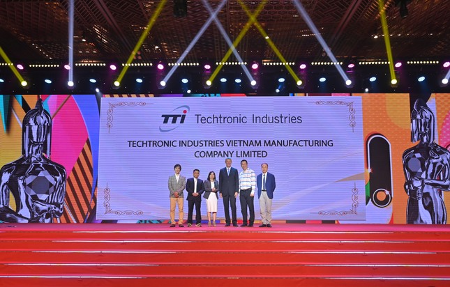 Techtronic Industries Việt Nam vinh dự nhận giải thưởng 'Nơi làm việc tốt nhất Châu Á năm 2023' ảnh 1