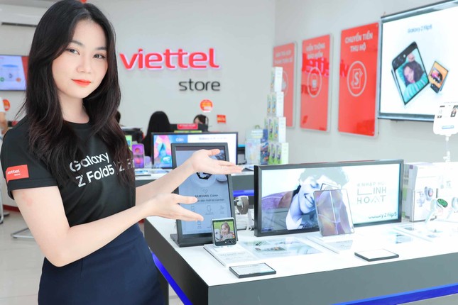 Viettel Store bất ngờ tung ưu đãi tới 14 triệu đồng khi đặt trước Galaxy Z Fold5| Z Flip5 ảnh 3