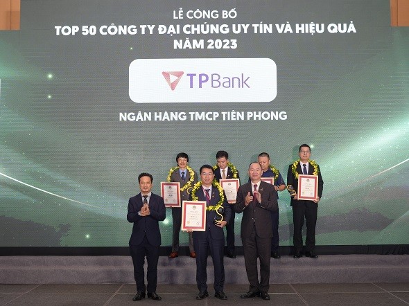 TPBank đứng thứ 4 trong Top các ngân hàng tư nhân uy tín nhất Việt Nam ảnh 4