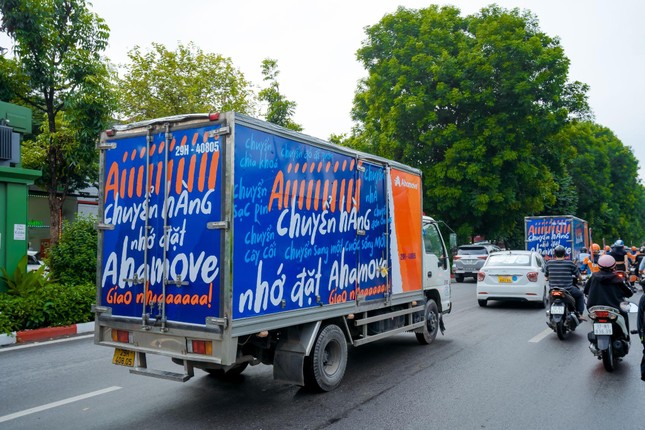 Ahamove kỉ niệm 8 năm sát cánh cùng chủ shop với thông điệp đậm nét văn hóa Việt ảnh 1