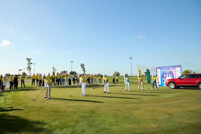 Khởi động giải golf 'Tôi yêu Việt Nam' ảnh 1