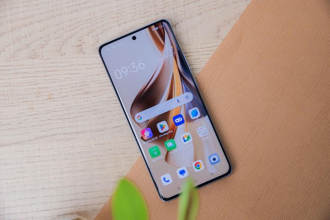 Đánh giá OPPO Reno10 5G: Camera cải tiến, chip Dimensity 7050 hiệu suất cao ảnh 2