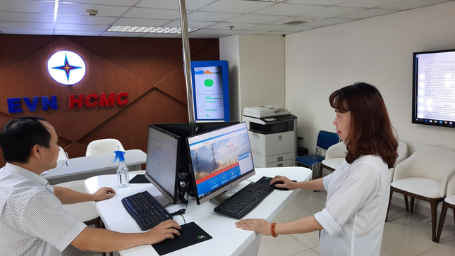 Phương châm 3M phục vụ khách hàng sử dụng điện của Tổng công ty Điện lực TPHCM ảnh 2