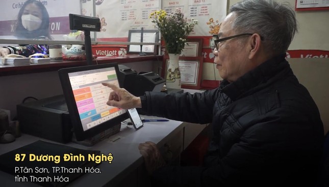 Phương châm “không nghỉ một ngày” giúp ông chủ vé số 80 tuổi đạt doanh thu khủng ảnh 2