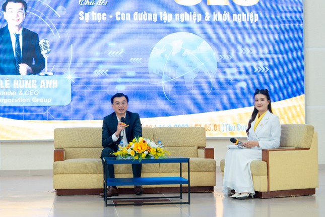 Đối thoại cùng Shark Lê Hùng Anh, sinh viên HUTECH “bỏ túi” bí quyết khởi nghiệp hiệu quả ảnh 1