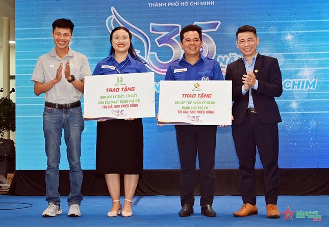 Phúc Thịnh đồng hành cùng các hoạt động của Đội công tác xã hội thanh niên TP.HCM ảnh 1