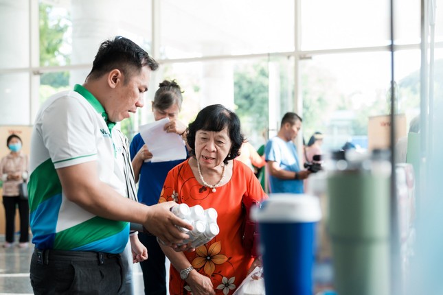 Värna tổ chức tư vấn sức khỏe và dinh dưỡng cho 1.000 người cao tuổi ảnh 4