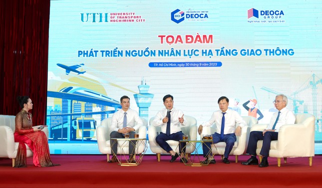 Nhà trường- doanh nghiệp bắt tay thành lập Viện nghiên cứu đào tạo sinh viên ảnh 3
