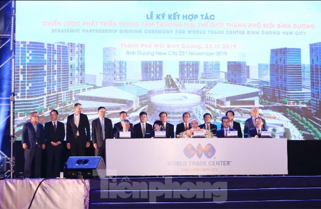 Công bố và ký hợp tác phát triển TT Thương mại Thế giới TP. Mới Bình Dương ảnh 2