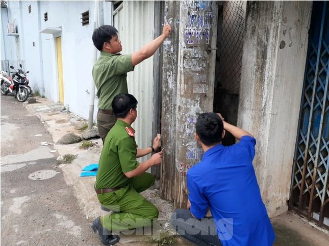 Tuổi trẻ Bình Dương ‘tô sắc’ đường phố dịp cuối tuần ảnh 4