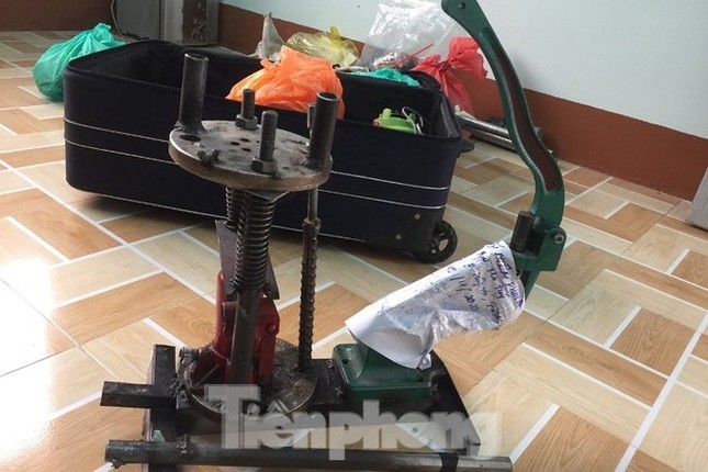 Khởi tố chủ lò sản xuất ma túy ở Bình Dương ảnh 2