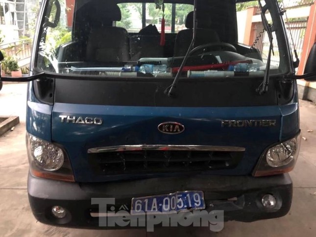 Trộm chó lái ô tô lao thẳng vào tổ tuần tra chốt chặn ảnh 3