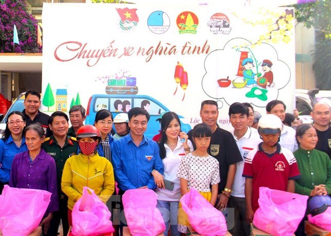 Loạt hành động ý nghĩa mừng 90 năm thành lập Đoàn của tuổi trẻ Bình Phước ảnh 1
