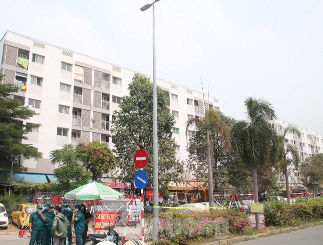Bình Dương dỡ bỏ phong tỏa sớm hơn dự kiến để người dân đón Tết ảnh 3