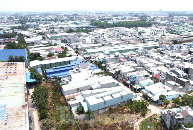 Toàn cảnh hàng nghìn nhà xưởng nằm trong khu dân cư ở Bình Dương sắp ‘khai tử’ ảnh 11