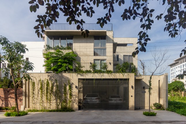 Ngắm ngôi nhà ở Bắc Giang làm hoàn toàn bằng bê tông ảnh 1