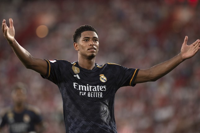Real Madrid thắng kịch tính trên đất Italia ảnh 2