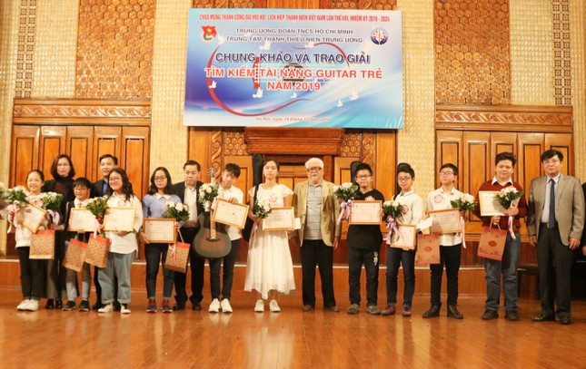 Chung kết cuộc thi 'Tìm kiếm tài năng Guitar trẻ năm 2019' ảnh 3