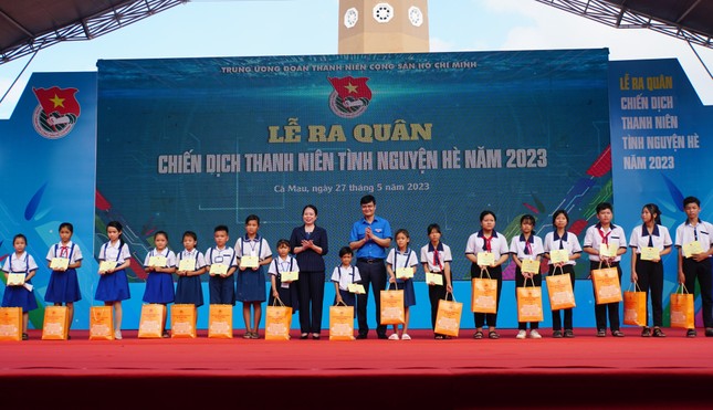 Toàn cảnh Lễ ra quân Chiến dịch Thanh niên tình nguyện Hè 2023 ảnh 7