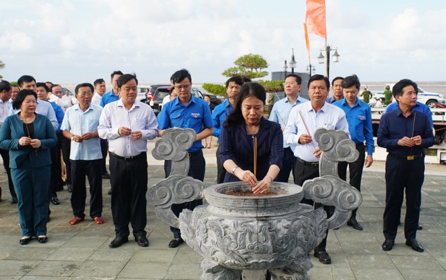 Toàn cảnh Lễ ra quân Chiến dịch Thanh niên tình nguyện Hè 2023 ảnh 1