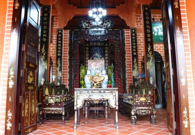 Ngôi nhà gốm 'độc nhất vô nhị' ở Vĩnh Long được xác nhận kỷ lục Việt Nam ảnh 2