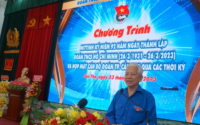 Nguyên Chủ tịch nước Nguyễn Minh Triết dự kỷ niệm 92 năm Ngày thành lập Đoàn TNCS Hồ Chí Minh ảnh 2