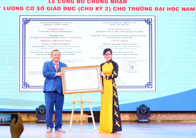 Trường đại học Nam Cần Thơ đạt chứng nhận kiểm định chất lượng giáo dục ảnh 1