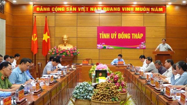 Thủ tướng: 'Đồng Tháp phải tiên phong xây dựng nông nghiệp sinh thái, nông thôn hiện đại' ảnh 1