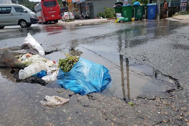 Cuộc sống người dân Phú Quốc bị đảo lộn trong trận lụt lịch sử ảnh 10